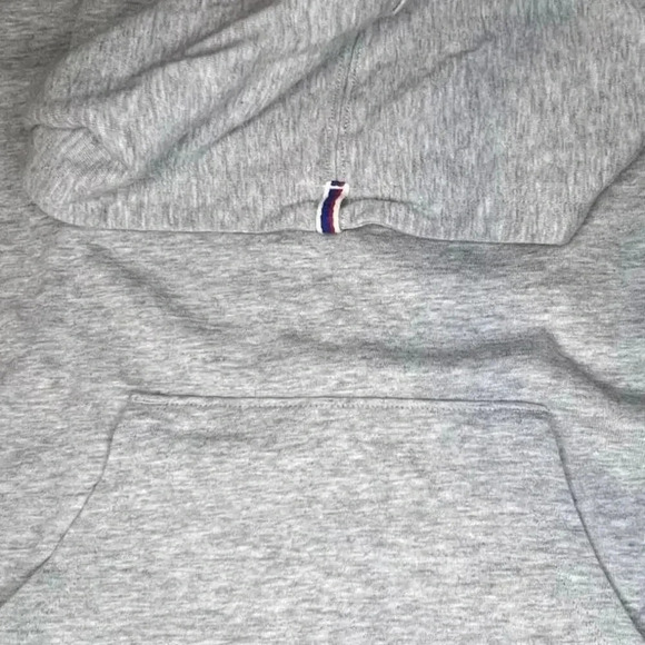 Champion Long Sleeve Hooded Shirt in Gray - Women’s - Size Medium - Picture 5 of 6